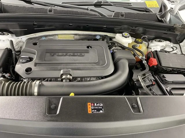 Used 2023 White Buick Preferred image 32