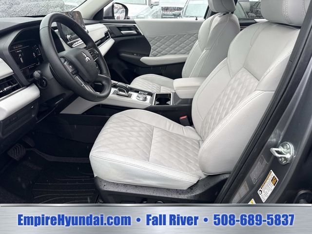 2024 Mitsubishi Outlander SEL - Photo 19