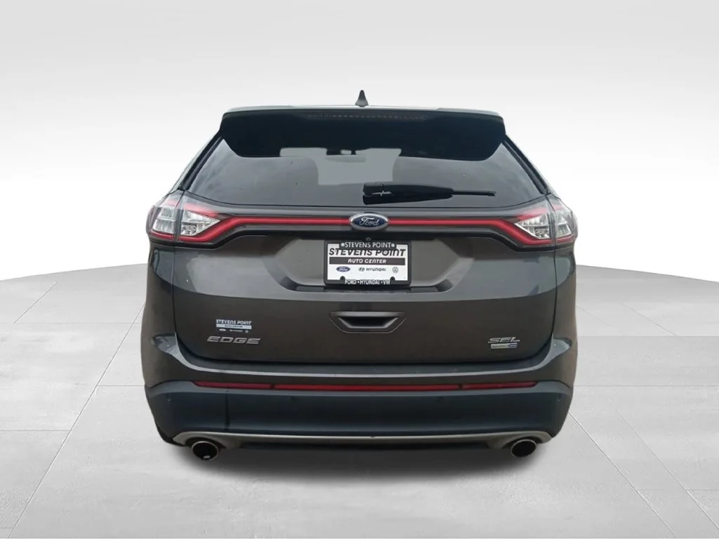 Used 2017 Magnetic Ford SEL image 9