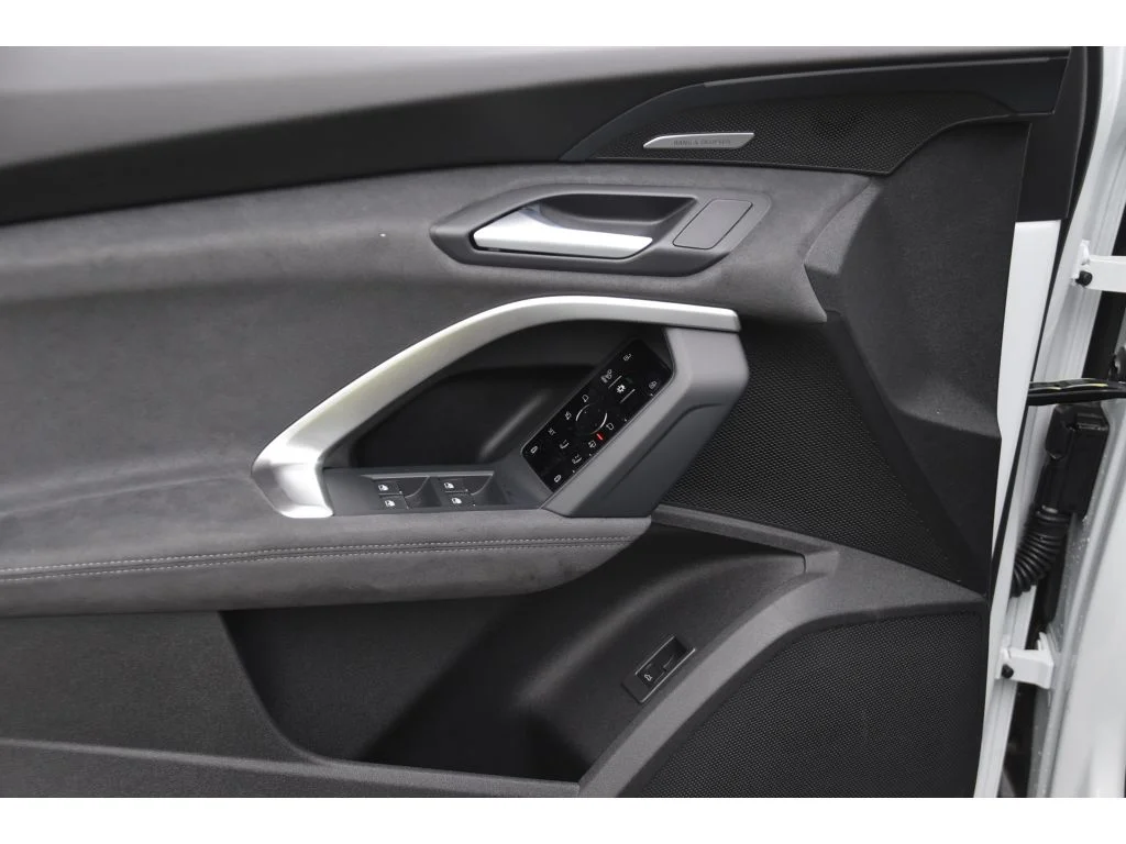 New 2026 Glacier White Metallic Audi Premium Plus image 24