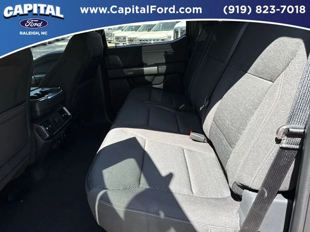 Used 2023 Gray Ford XLT image 18