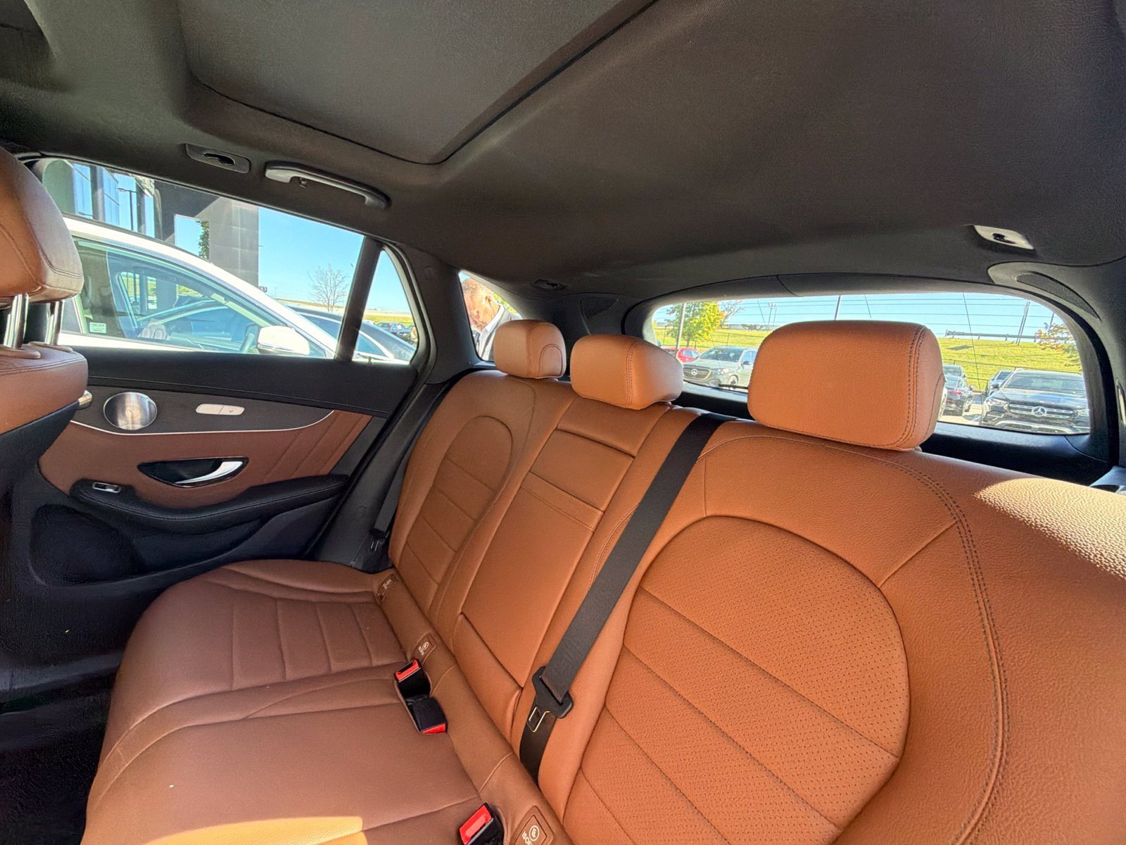 Used 2020 Black Mercedes-Benz GLC 300 image 13