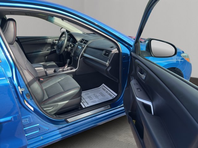 Used 2017 Blue Toyota SE image 27
