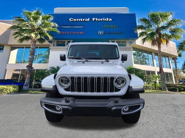 New 2027 Bright White Clear-Coat Paint Jeep Sahara image 9