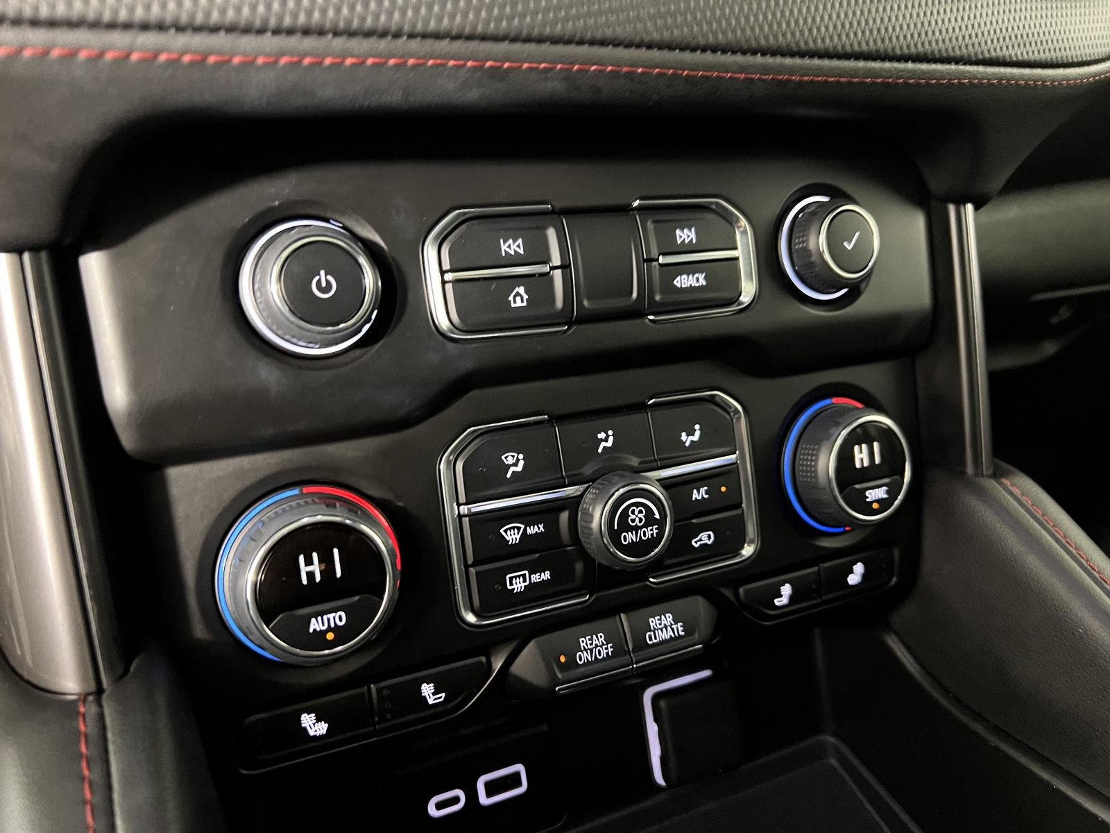 Used 2024 Summit White Chevrolet RST image 11
