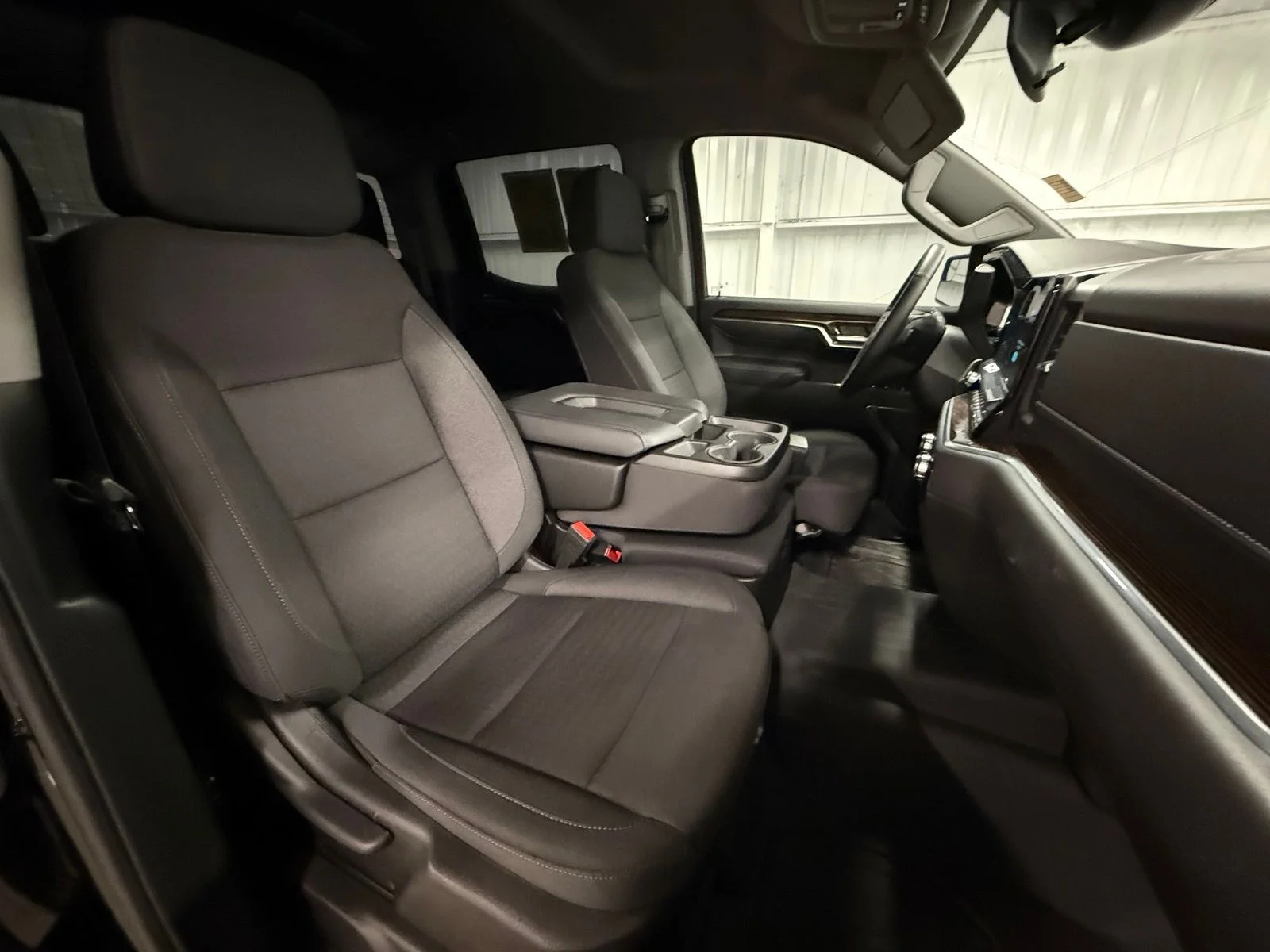 Used 2024 Black GMC Elevation image 25