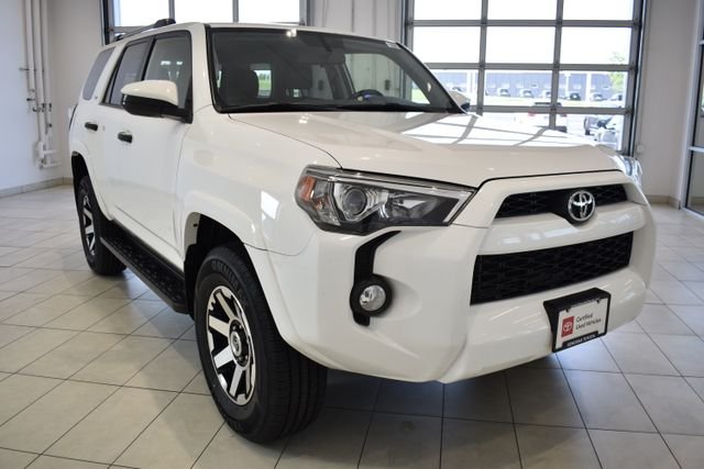 Certified Used 2019 White Toyota SR5 image 1