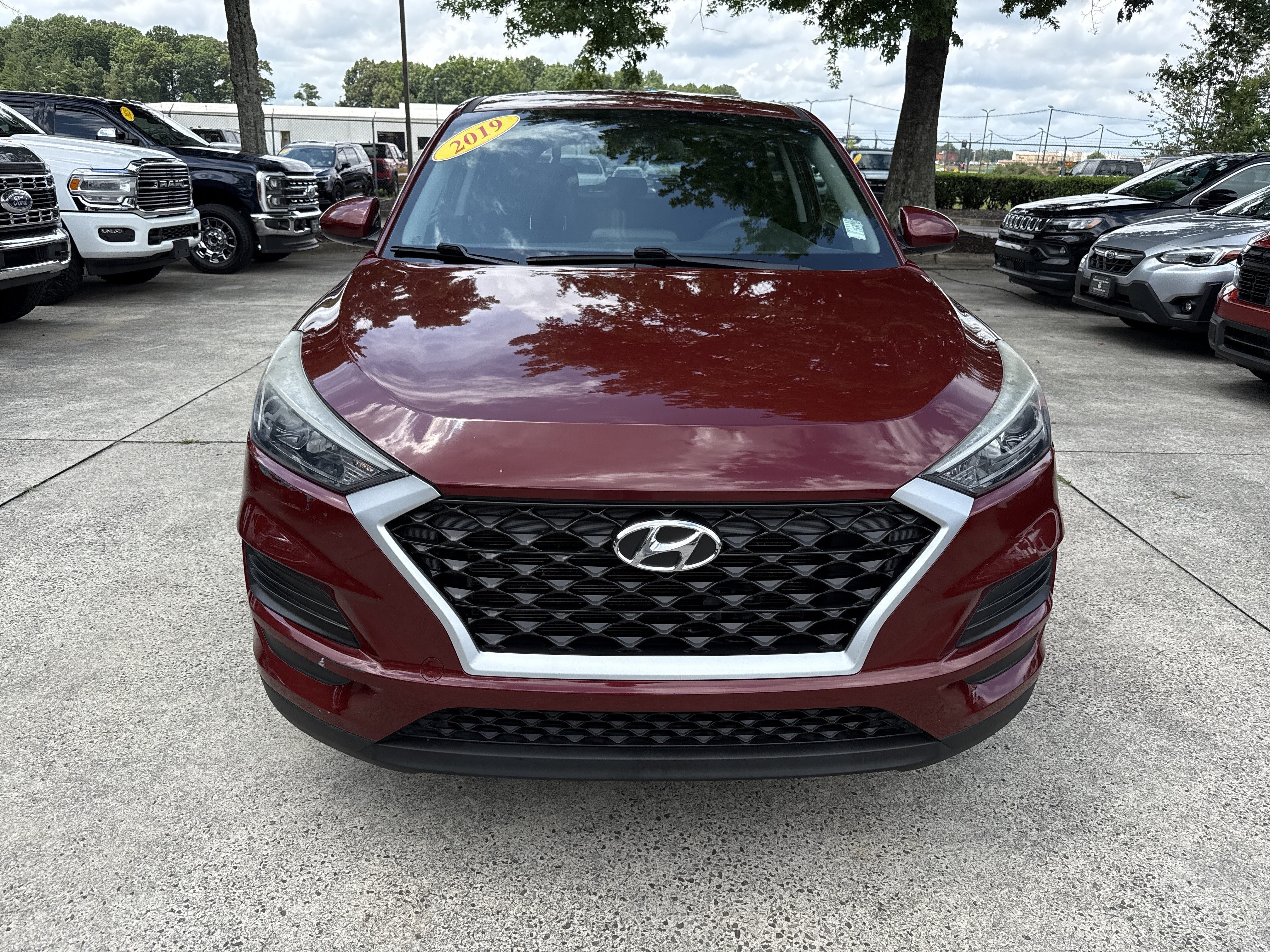 Used 2019 Gemstone Red Hyundai SE image 2