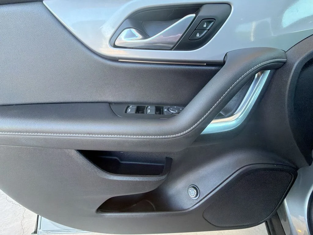 Used 2024 Gray Chevrolet LT image 24