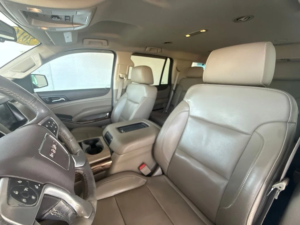Used 2016 White GMC SLT image 25