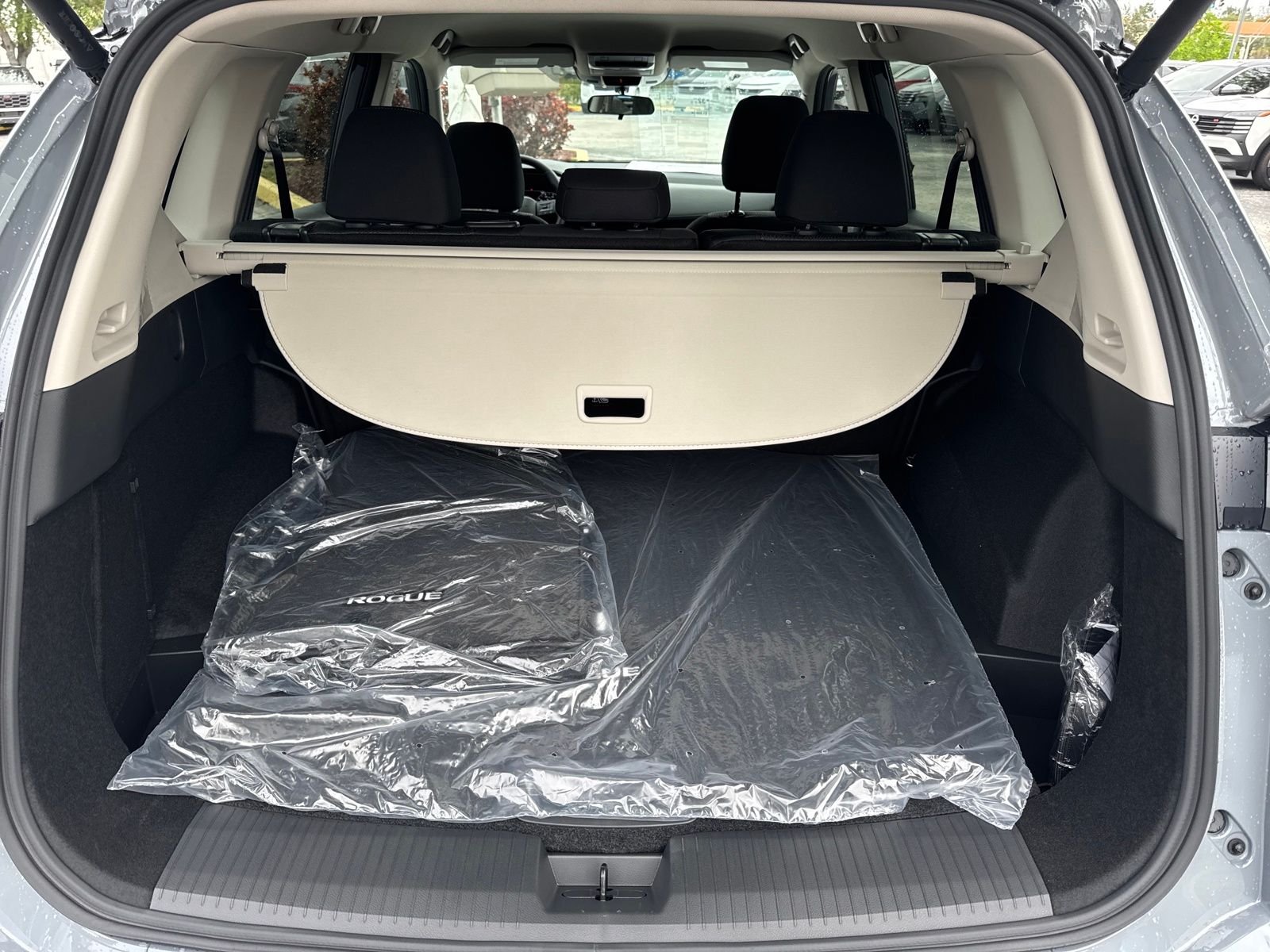 New 2026 Nissan Rogue SV 4D Sport Utility