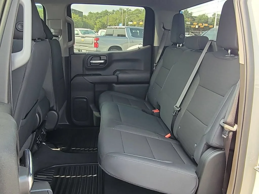 2026 Chevrolet Silverado 1500 Custom - Photo 24