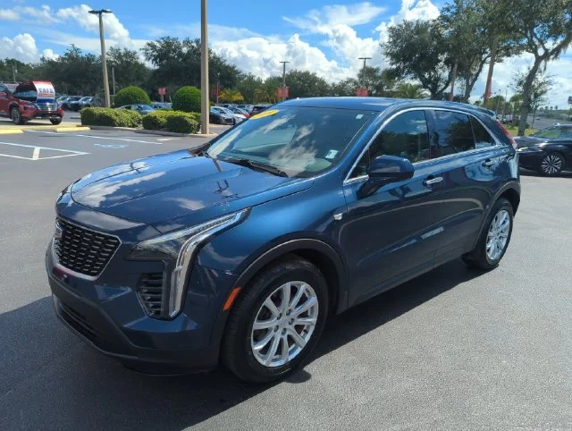 Used 2019 Blue Cadillac Luxury image 14