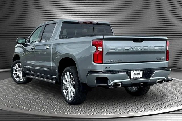 New 2026 Sterling Gray Metallic Chevrolet High Country image 3