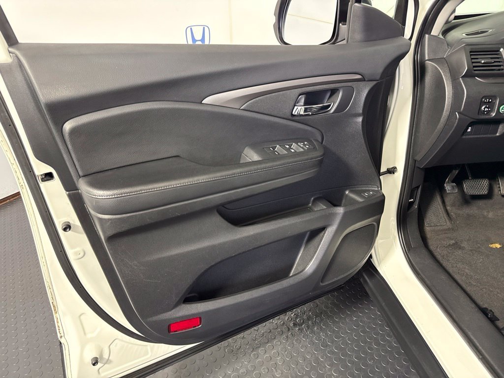 2018 Honda Pilot EX-L - Photo 14