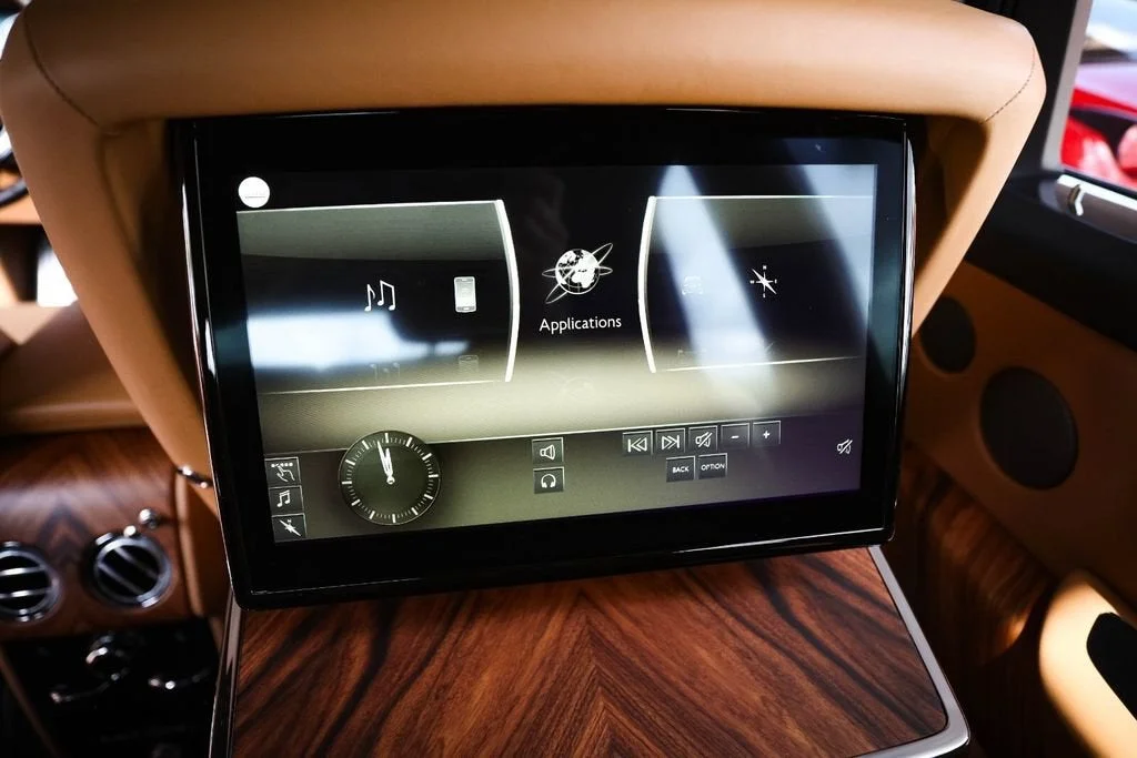 Used 2022 Gunmetal Rolls-Royce Base image 50
