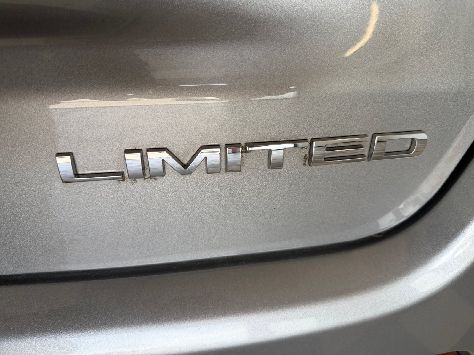 Used 2023 Billet Silver Metallic Clearcoat Jeep Limited image 42