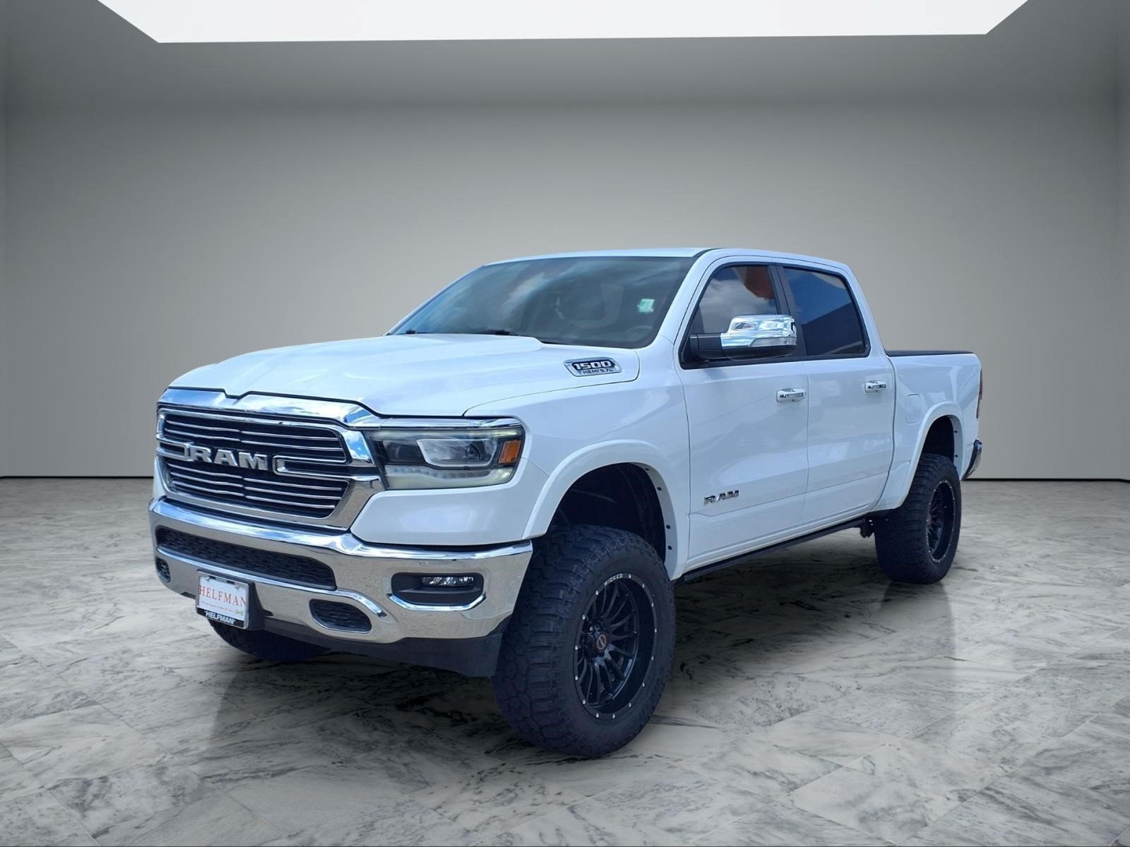 Used 2022 Bright White Clearcoat Ram Laramie image 3