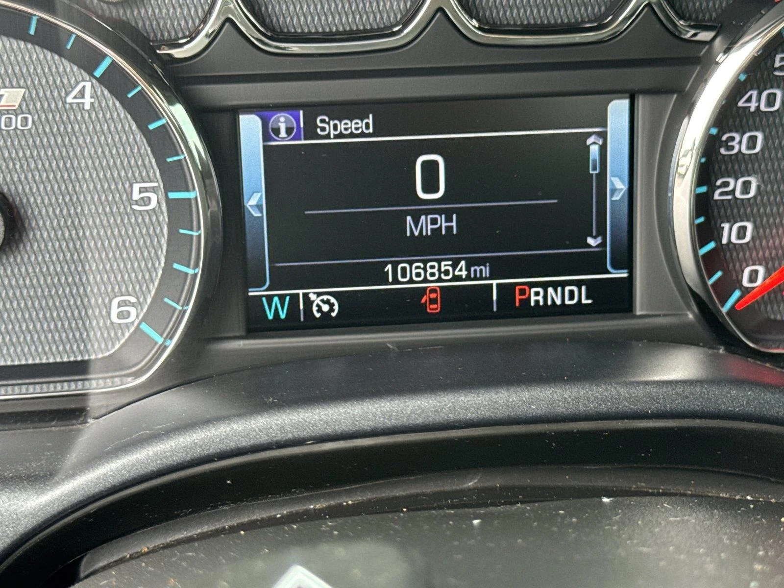 Used 2018 SUMMIT WHITE Chevrolet LT image 36