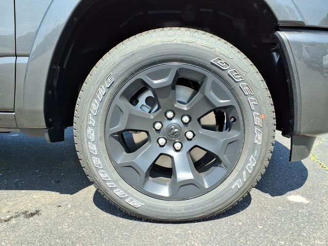 New 2026 Granite Crystal Metallic Clear-Coat Exterior Paint RAM Big Horn/Lone Star image 9