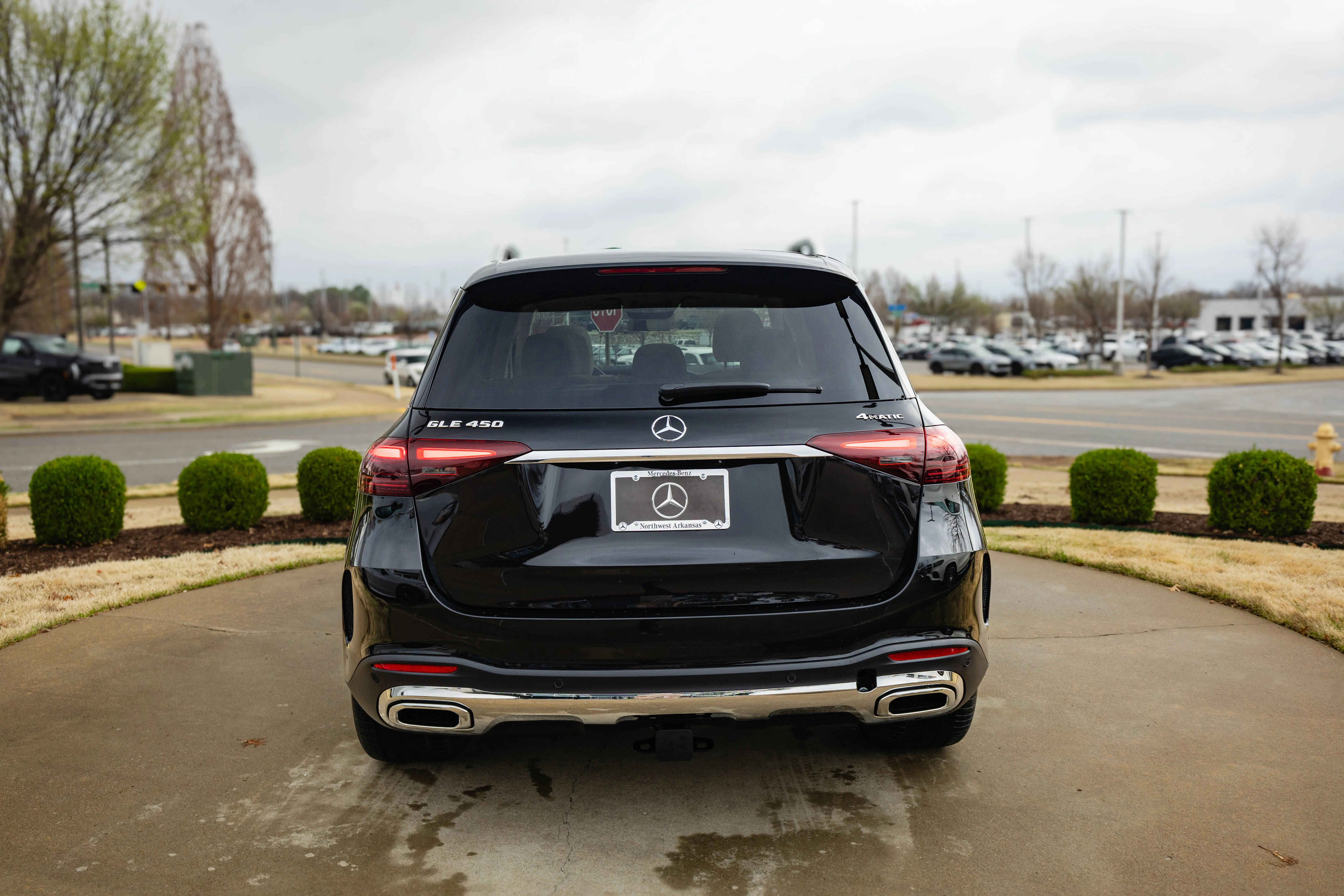 Used 2026 Obsidian Black Mercedes-Benz GLE 450 image 11