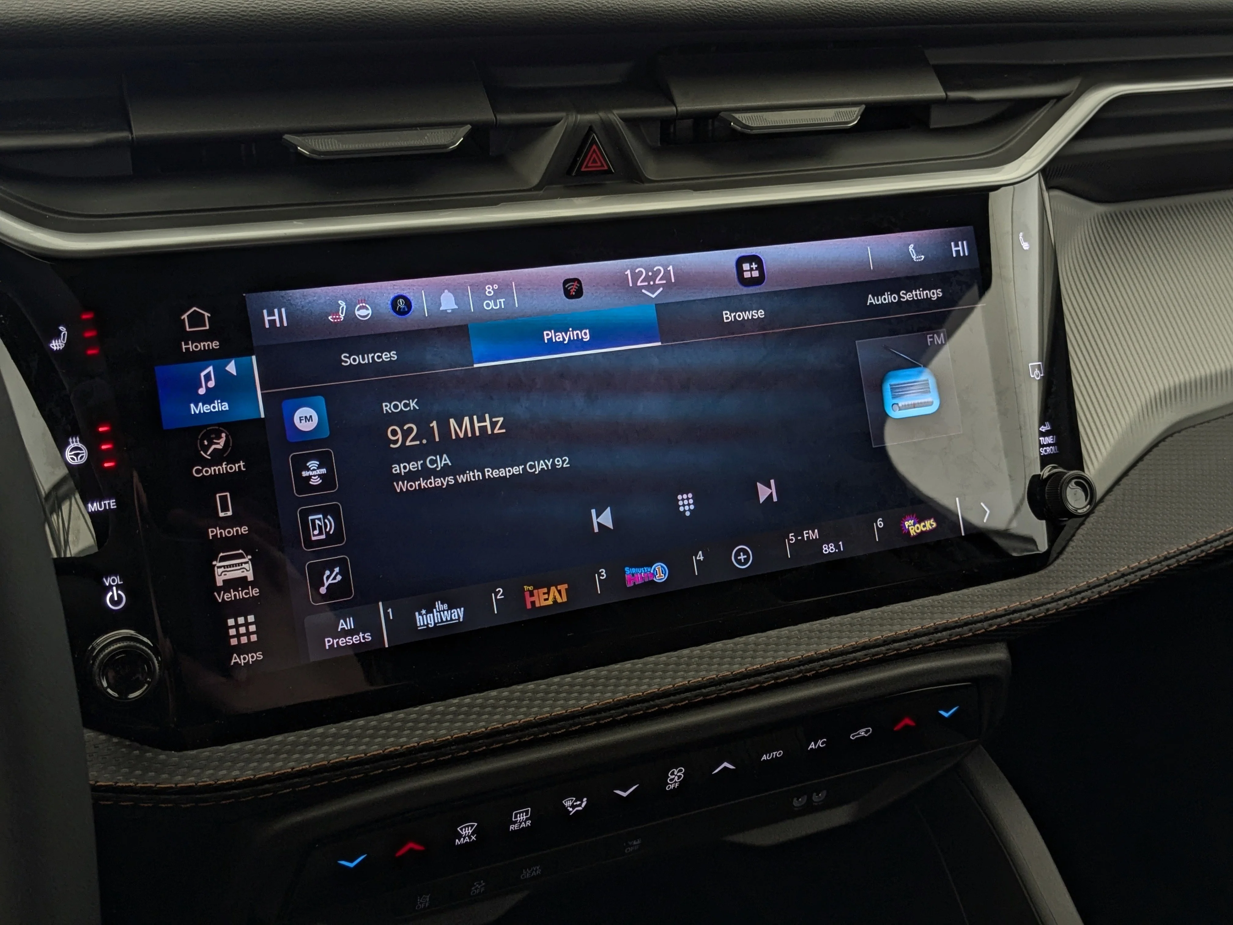 New 2026 Grey Jeep Limited - Preferred Package 23G  - Mopar Interior Protection Pckge-  Pano Sunroof image 19
