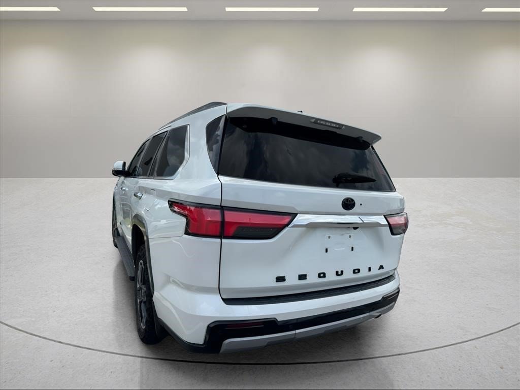 Used 2023 Pearl Toyota Limited image 17