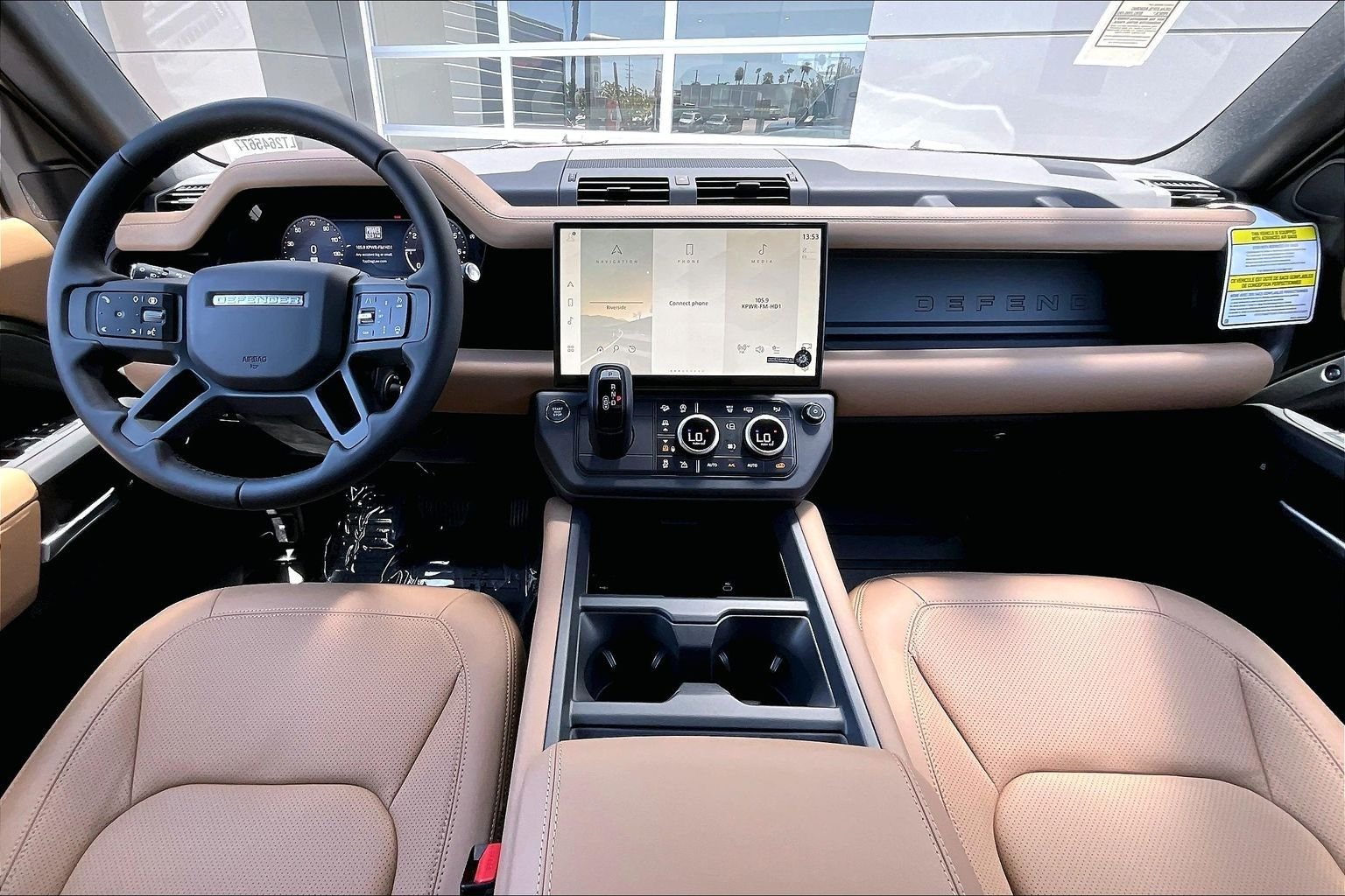 New 2026 Woolstone Green Land Rover X-Dynamic SE image 5