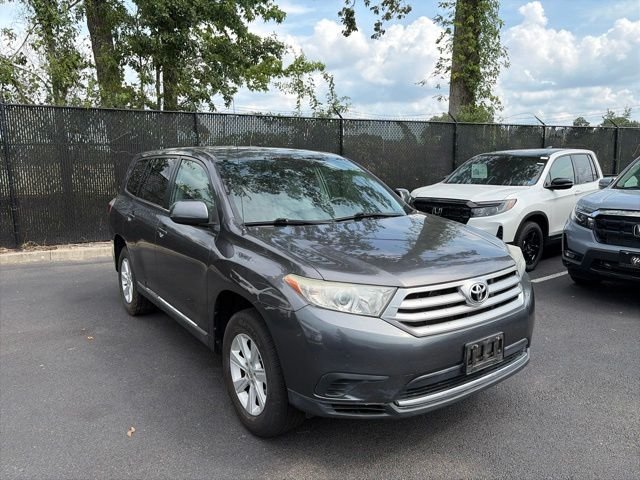 Used 2012 Magnetic Gray Metallic Toyota Base image 3