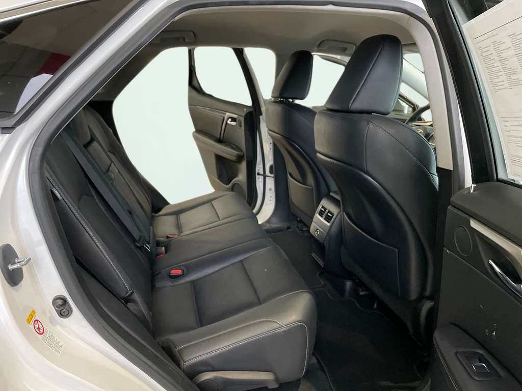 Used 2016 White Lexus 350 image 14