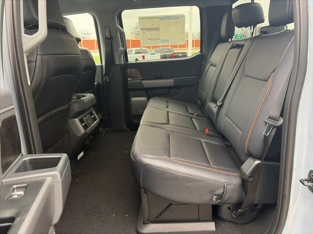 New 2026 Glacier Gray Metallic Tri-Coat Ford F-250® Lariat® image 44