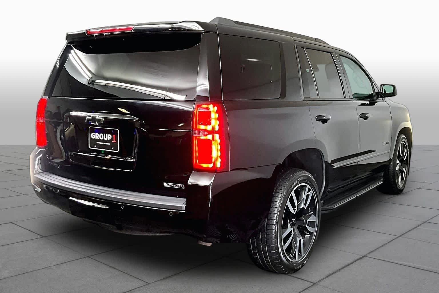 Used 2018 Black Chevrolet Premier image 13