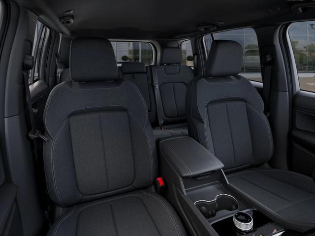 New 2026 Diamond Black Crystal Pearl-Coat Exterior Paint Jeep Laredo X image 42