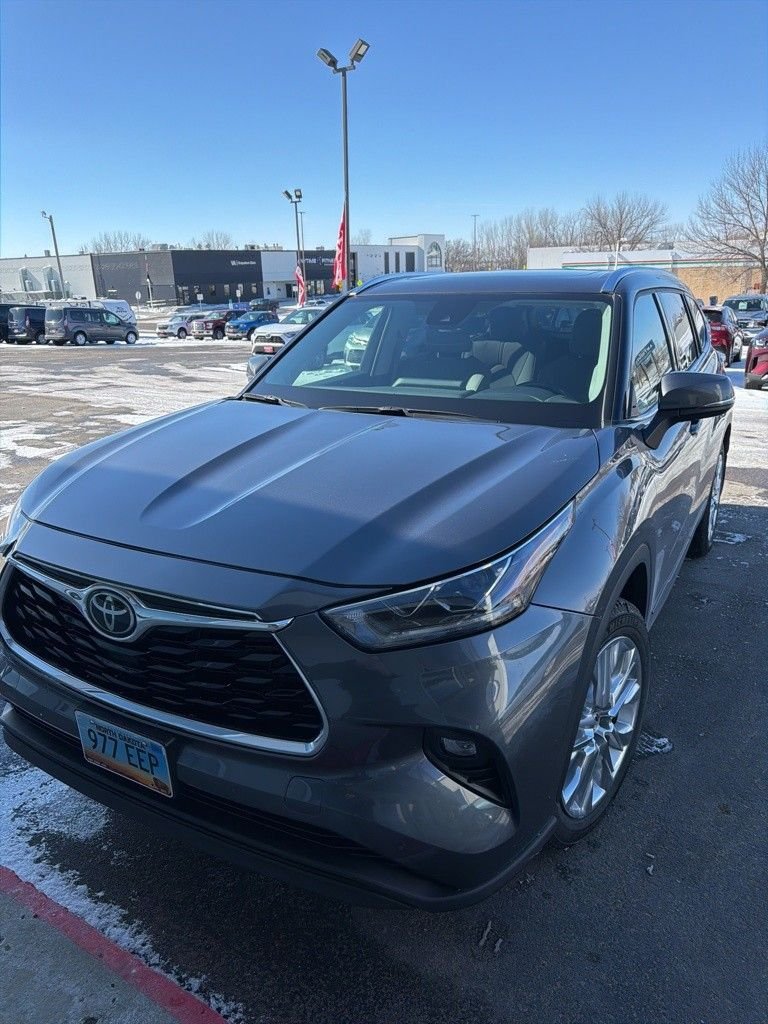 2021 Toyota Highlander