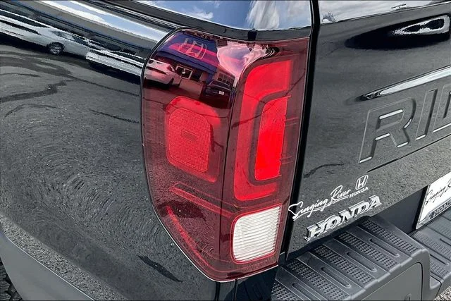 2025 Honda Ridgeline TrailSport - Photo 14