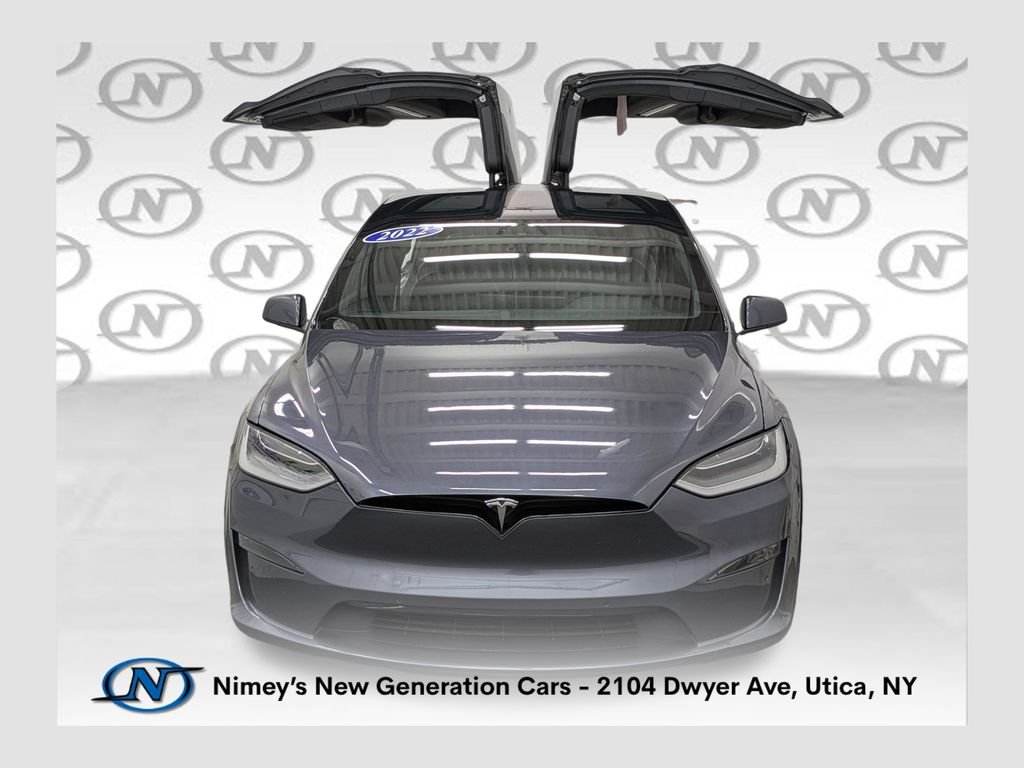 2022 Tesla Model X Long Range's photo