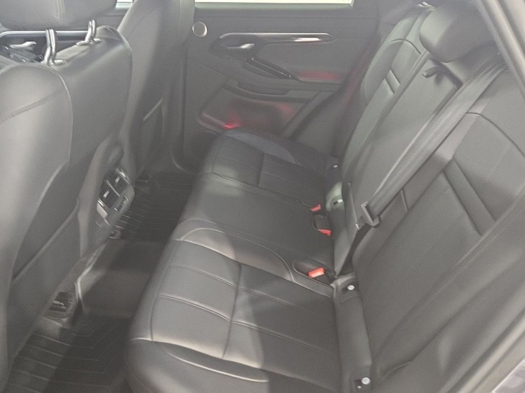 Used 2022 Eiger Gray Metallic Land Rover R-Dynamic SE image 21