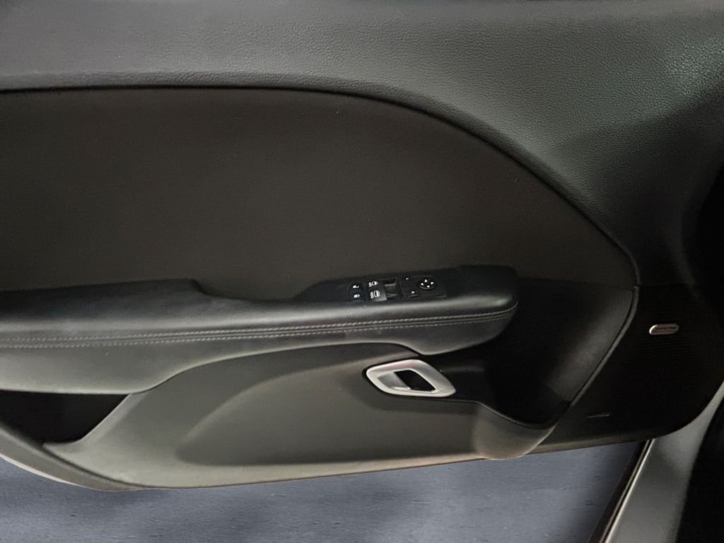 Used 2023 Silver Dodge SXT image 12