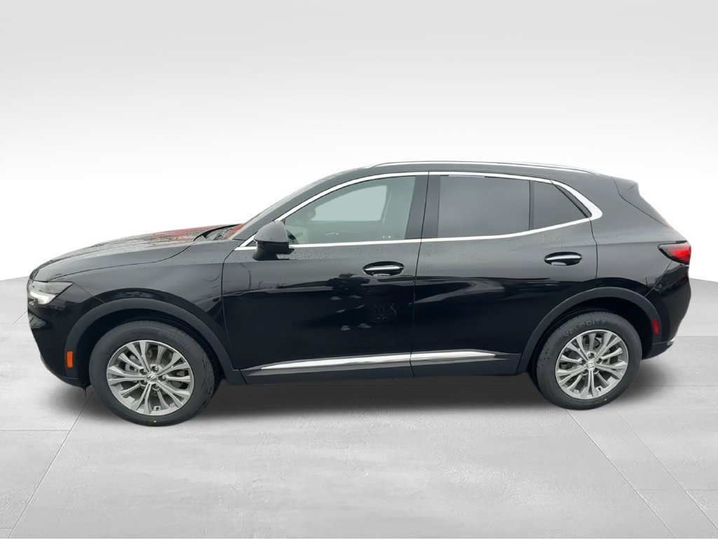 Used 2022 Black Buick Preferred image 5