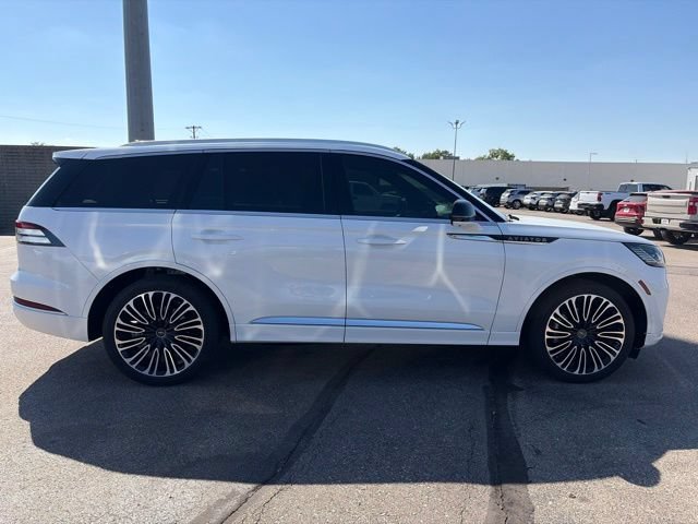 Certified Used 2025 PRISTINE WHTE Lincoln Black Label image 8