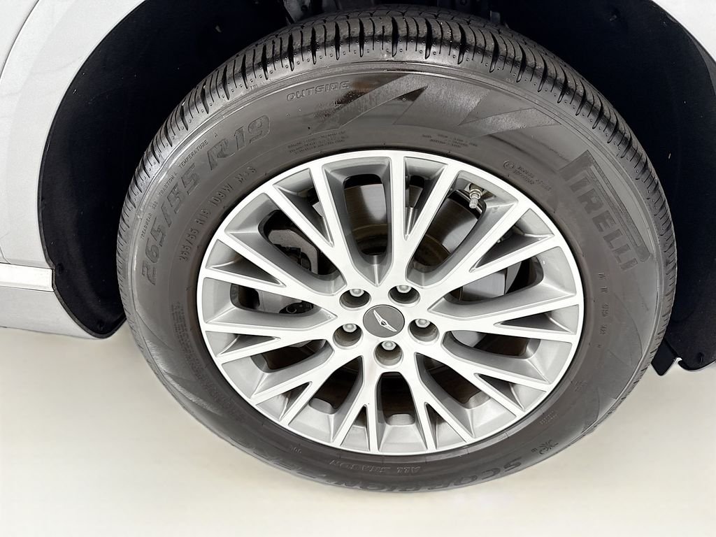 Used 2024 Silver Genesis 2.5T image 31