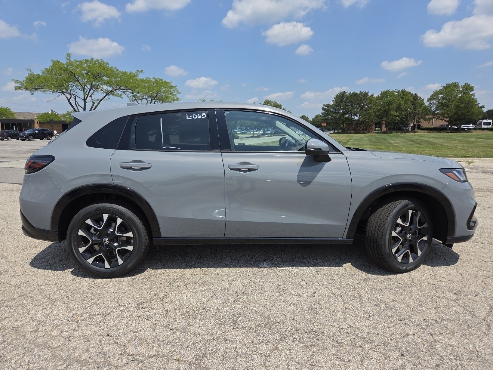 New 2027 Urban Gray Pearl Honda EX-L image 20