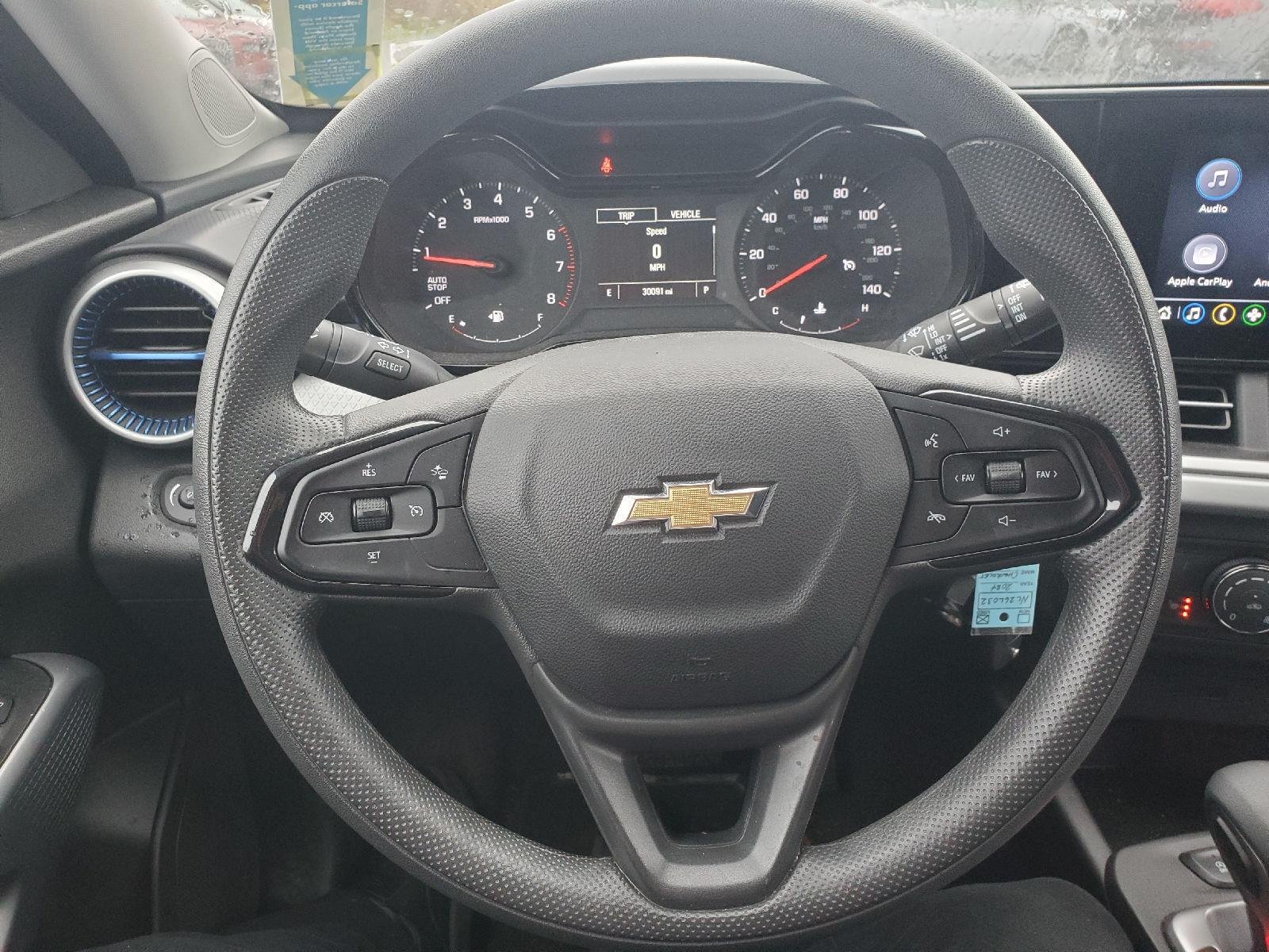 Used 2024 Summit White Chevrolet LS image 8