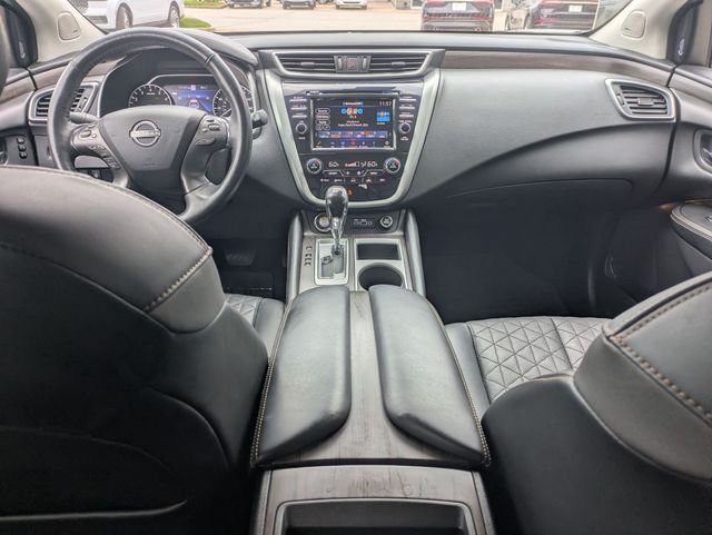 Used 2024 Gray Nissan Platinum image 26