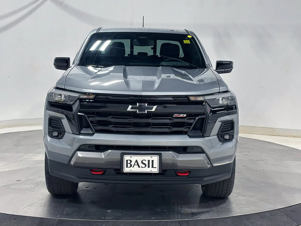 Used 2024 Sterling Gray Metallic Chevrolet Z71 image 9