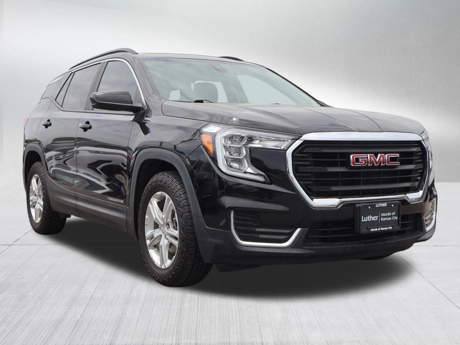 2022 GMC Terrain SLE FWD's photo