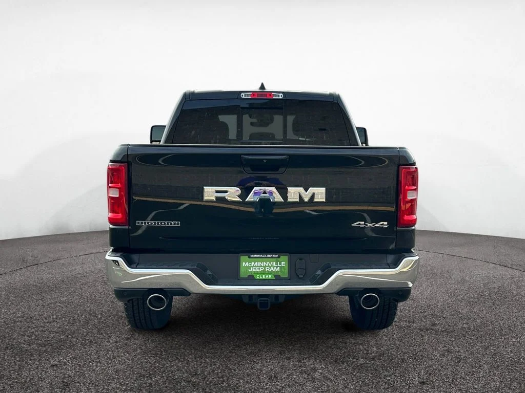New 2026 Diamond Black Crystal Pearl-Coat Exterior Paint RAM Big Horn/Lone Star image 4