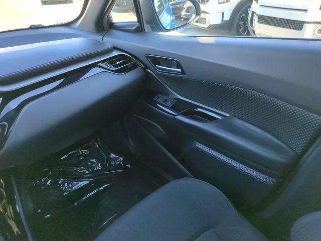 Used 2019 Blue Toyota XLE image 13