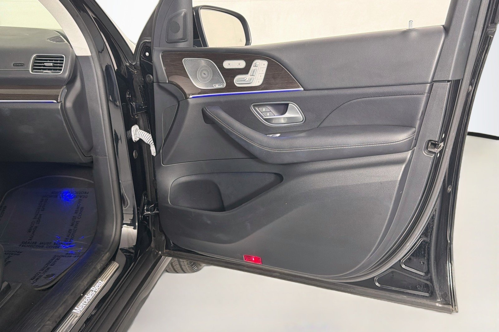 Certified Used 2024 Black Mercedes-Benz 450 image 25