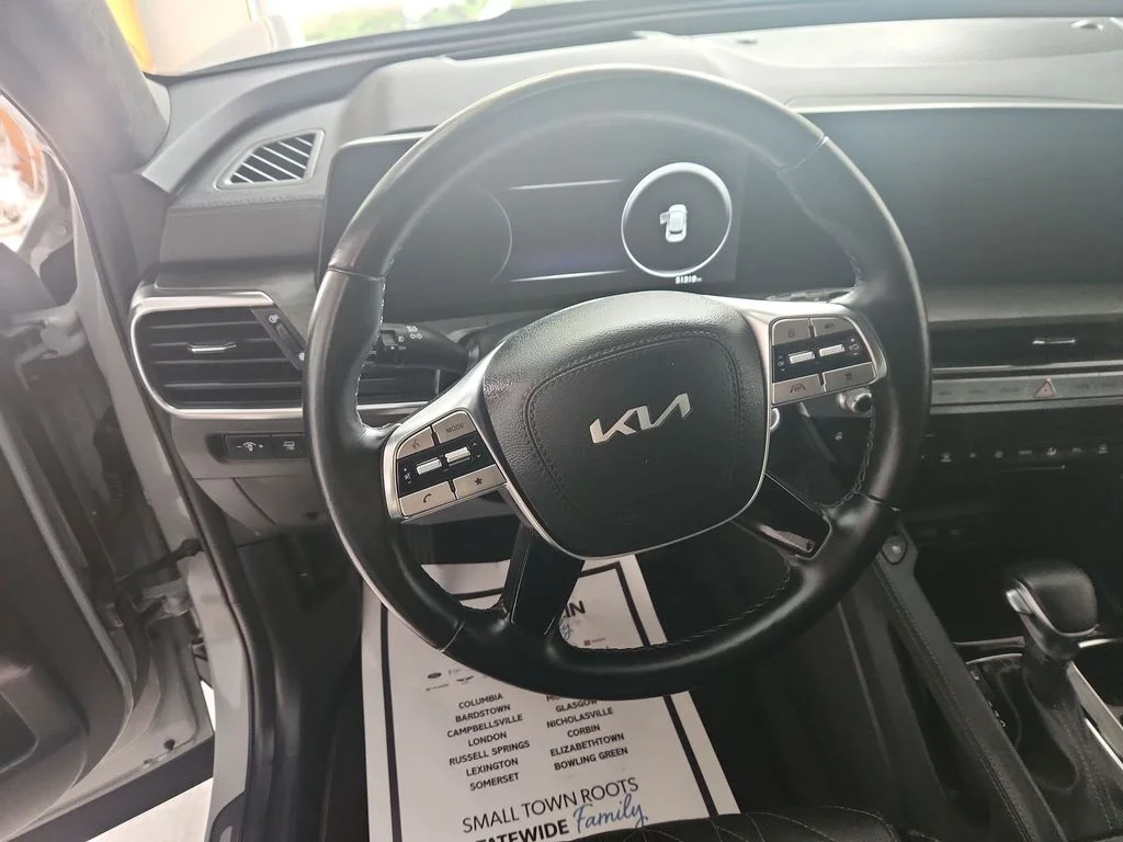 Used 2024 Gray Kia SX-Prestige X-Pro image 20